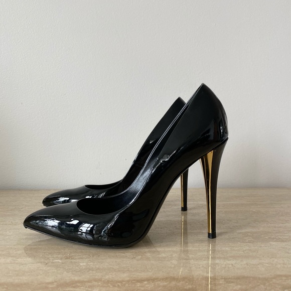 YSL Black Patent Leather Heels - Picture 6 of 6